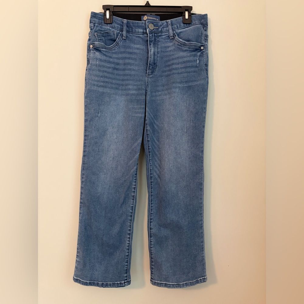 Democracy “Ab”solution Jeans Size 10 Barely Boot Cut Medium Wash Slimming Denim